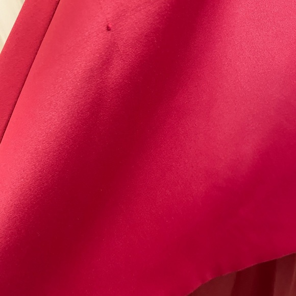 Sequin Hearts red cold shoulder high/low hem dress. - Picture 8 of 15